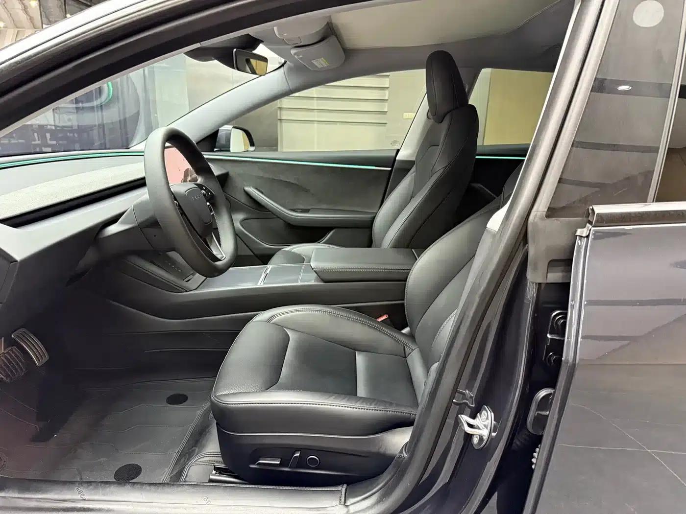 Model 3 2023 Rear-Wheel Drive — миниатюра 5