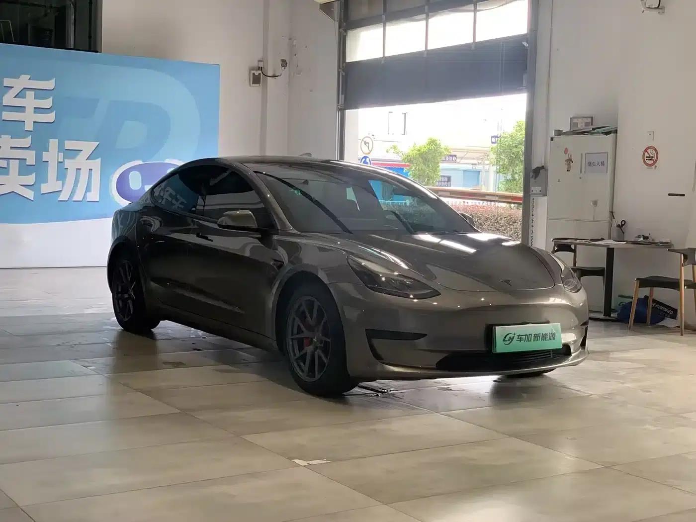 Model 3 2022 Rear-Wheel Drive — миниатюра 3