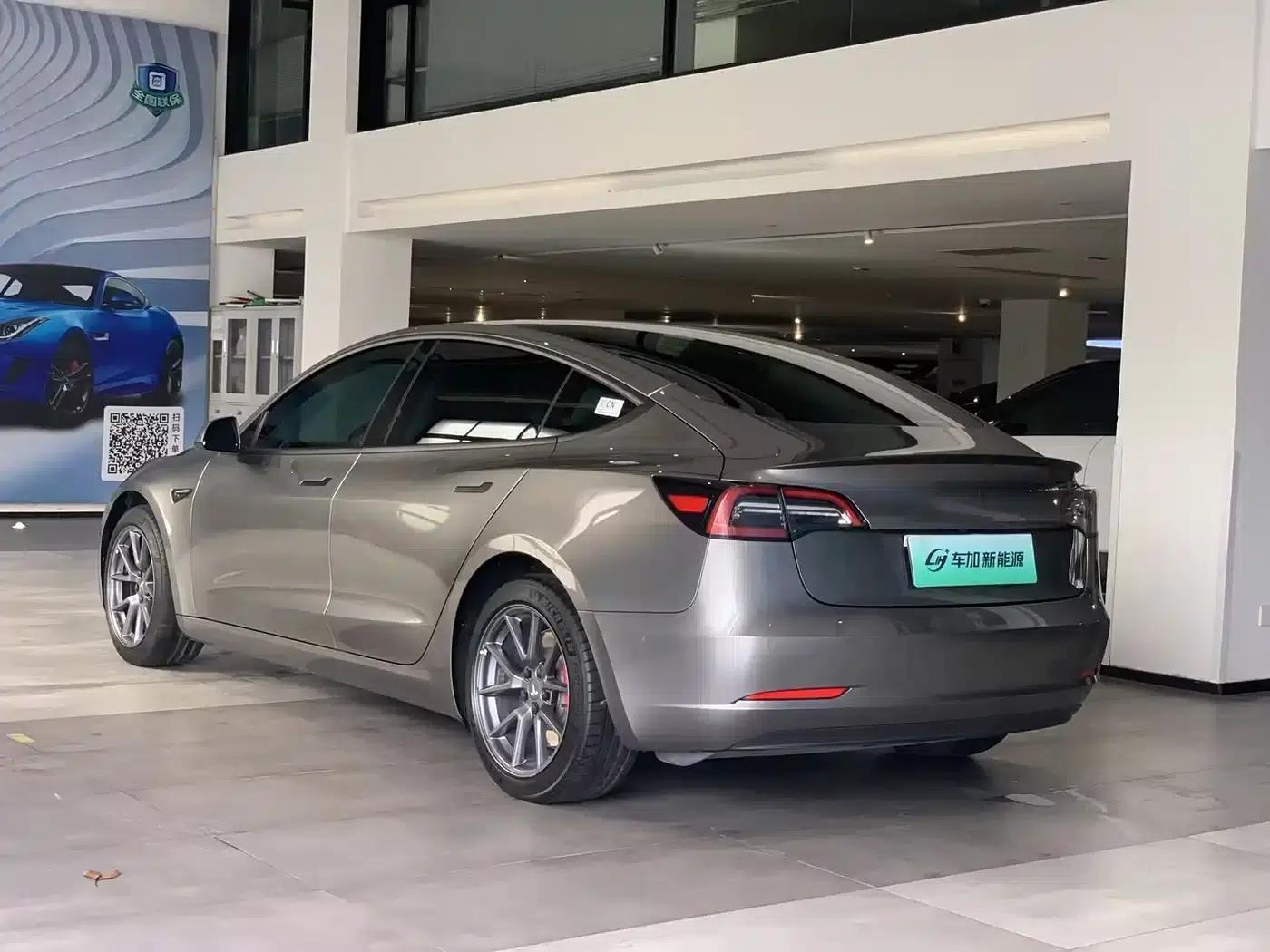 Model 3 2022 Rear-Wheel Drive — миниатюра 9