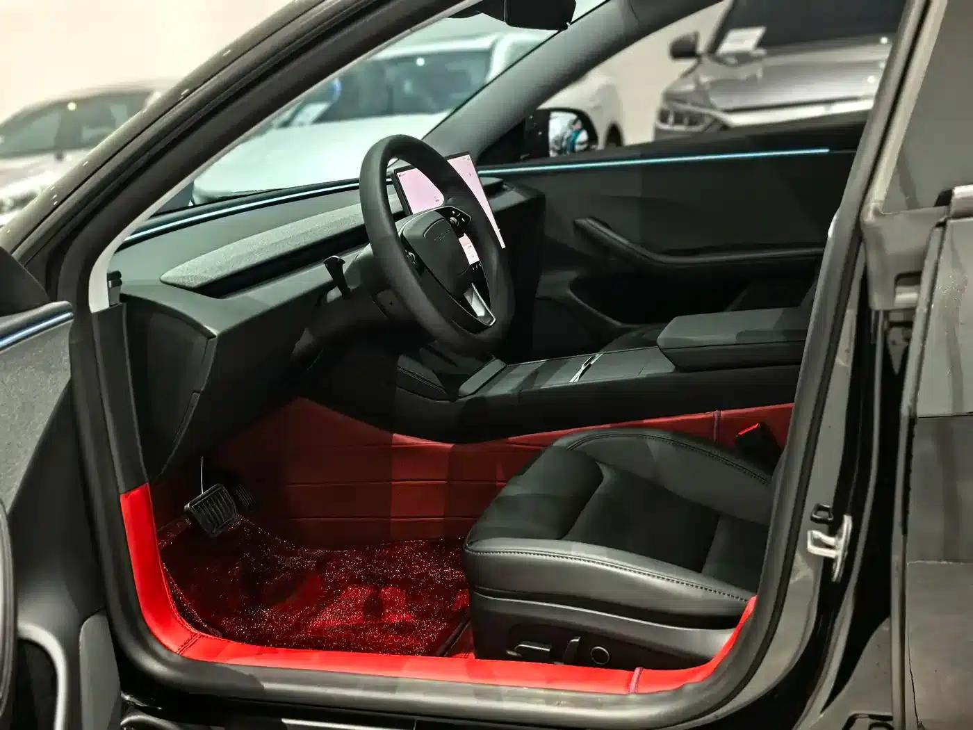 Model 3 2025 Rear-Wheel Drive — миниатюра 7