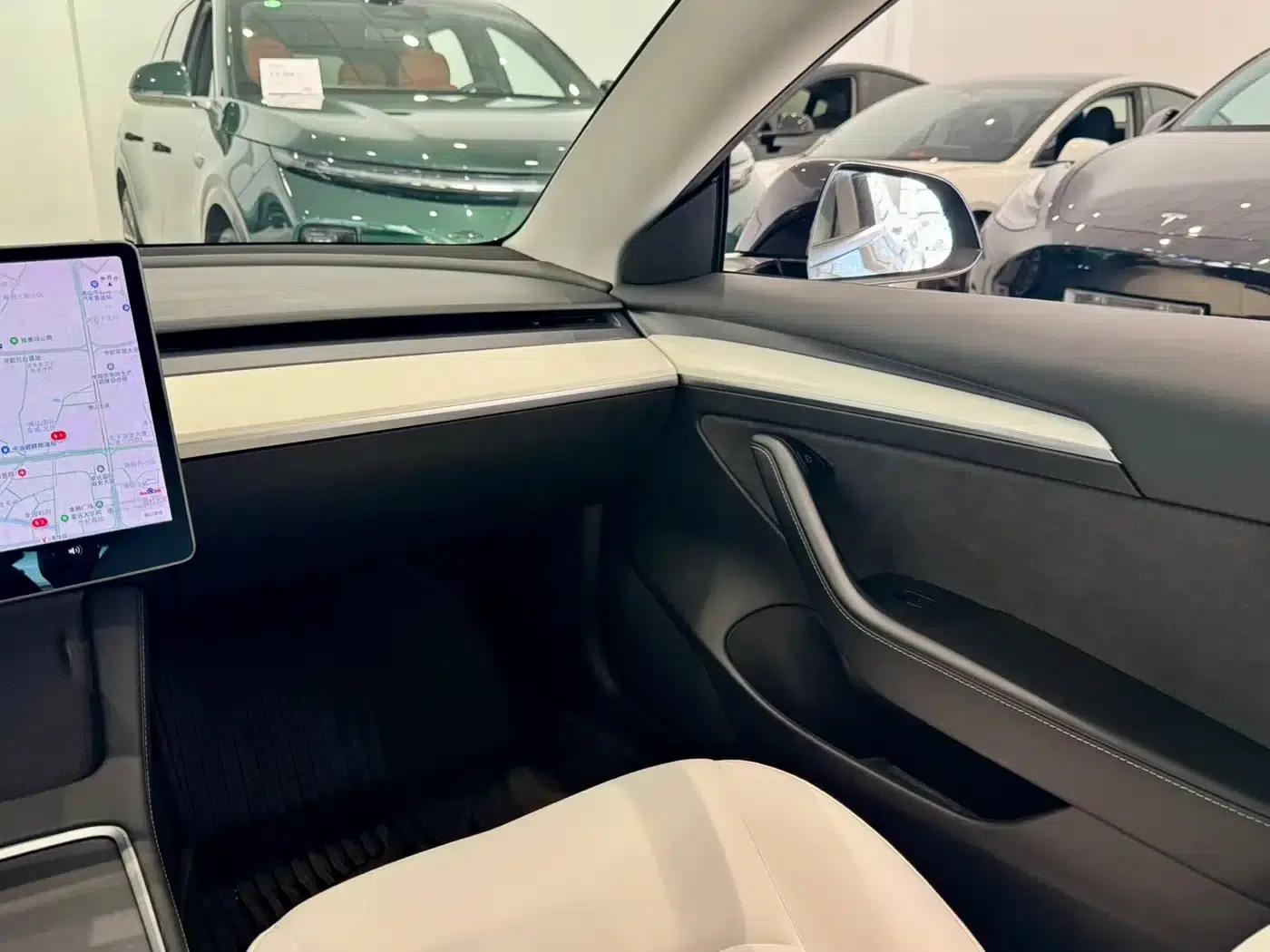 Model 3 2021 Standard Range Rear-Wheel Drive Upgrade — миниатюра 12