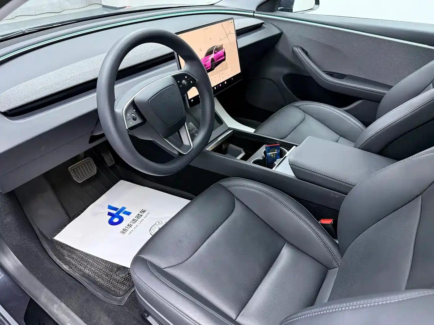 Model 3 2023 Rear-Wheel Drive — миниатюра 12