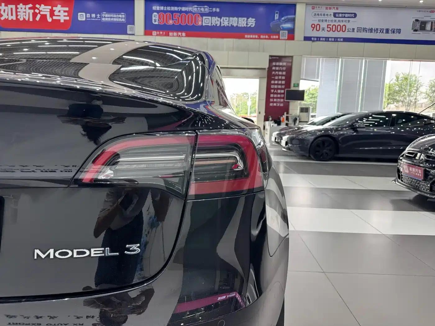 Model 3 2022 Rear-Wheel Drive — миниатюра 8