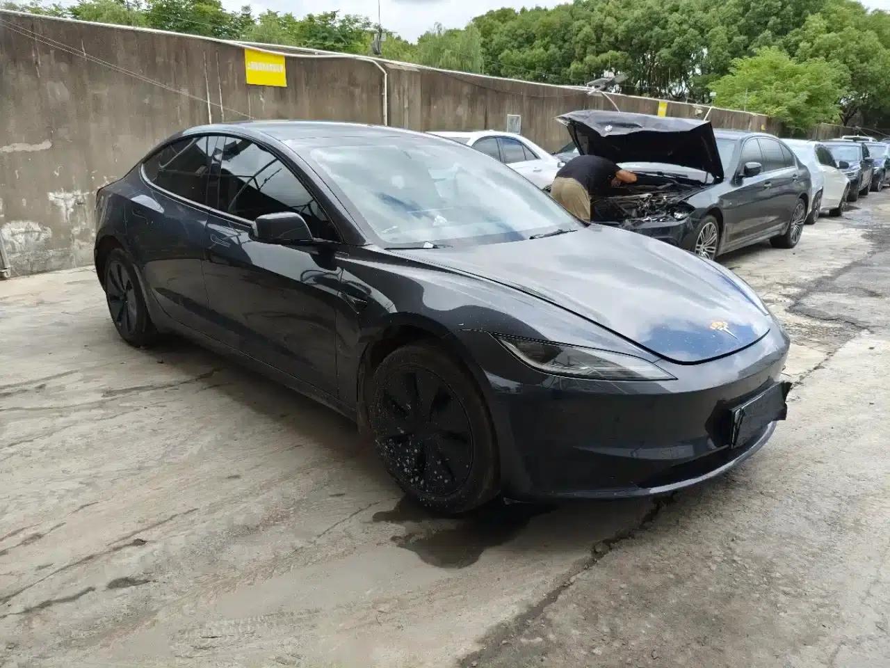 Model 3 2025 Rear-Wheel Drive — миниатюра 18