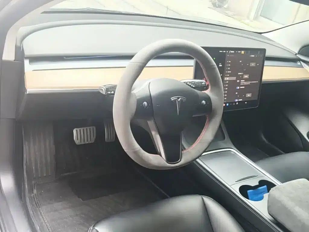 Model 3 2022 Rear-Wheel Drive — миниатюра 6