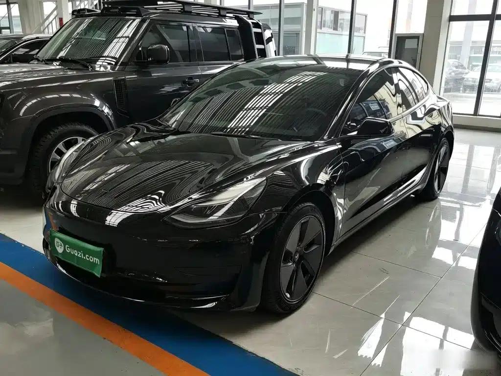 Model 3 2022 Rear-Wheel Drive — миниатюра 1