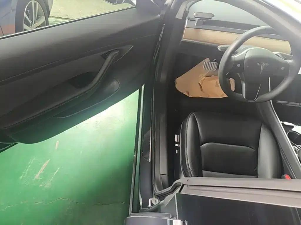 Model 3 2019 Standard Range Rear-Wheel Drive Upgrade — миниатюра 16
