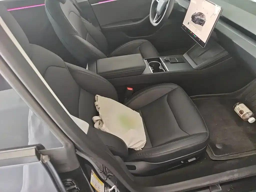 Model 3 2023 Rear-Wheel Drive — миниатюра 25