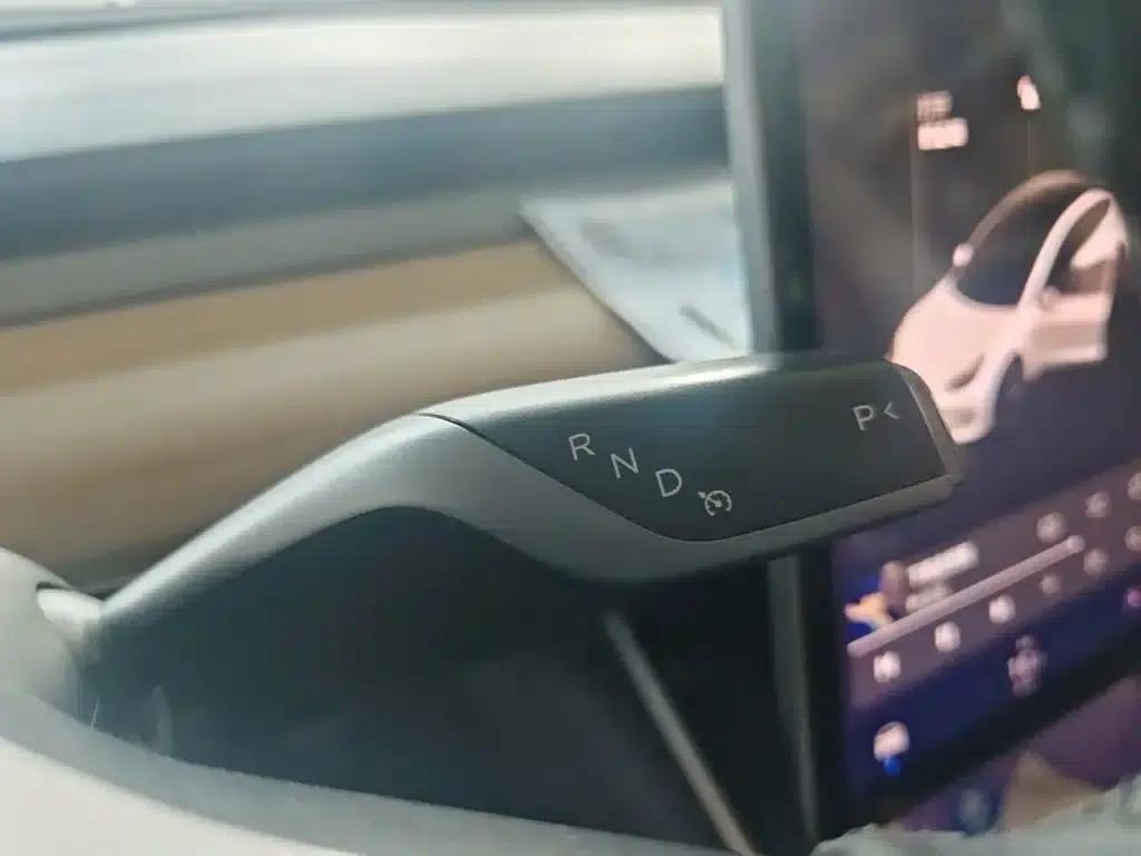 Model 3 2020 Standard Range Rear-Wheel Drive Upgrade — миниатюра 14