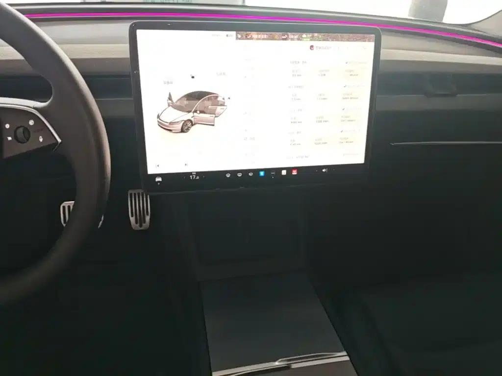 Model 3 2023 Rear-Wheel Drive — миниатюра 13