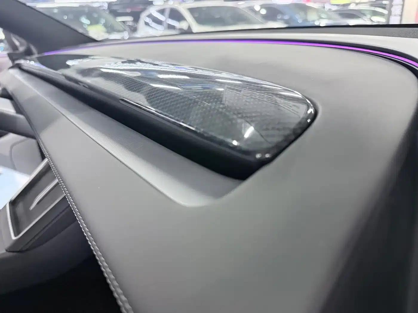 Model Y L 2025 Long Range All-Wheel Drive — миниатюра 21