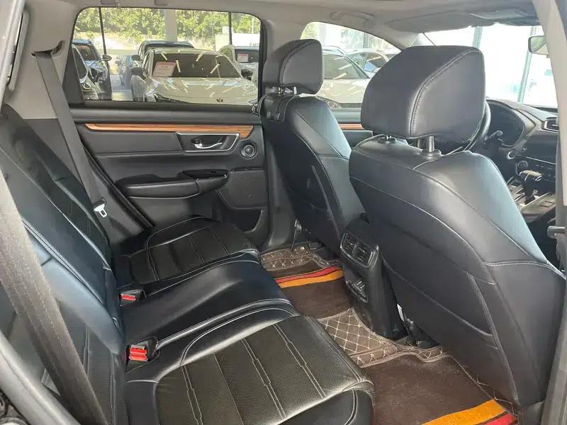 Honda CR-V 2020 Radiant Edition Plus 240TURBO CVT 2WD Fashion Edition — миниатюра 15