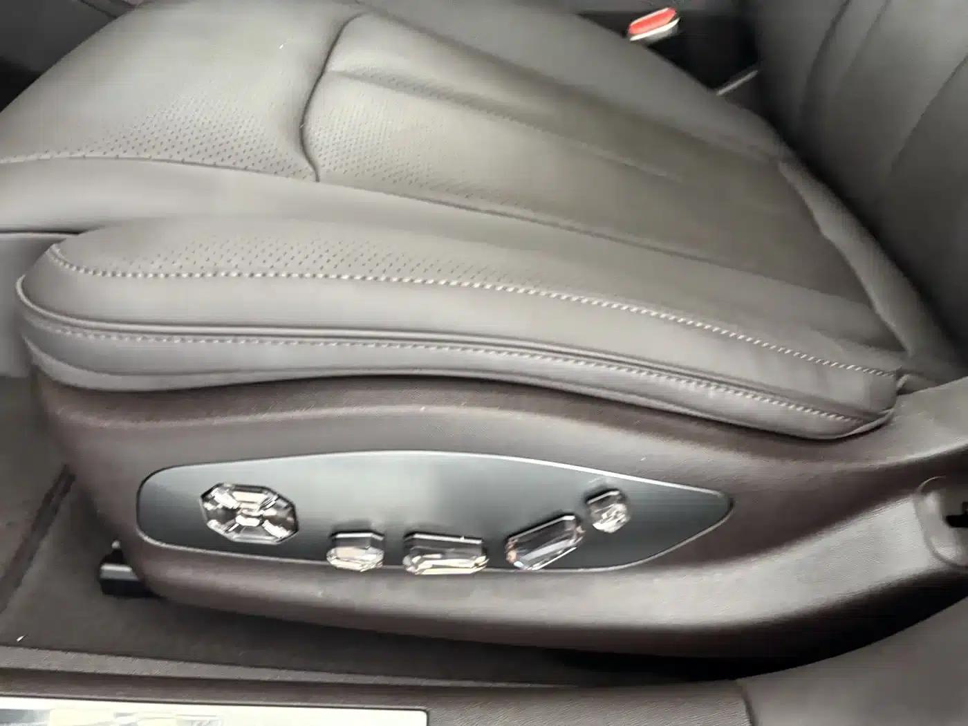 Denza Z9 2024 Model, 1100km Range, 4WD Ultra Edition — миниатюра 12