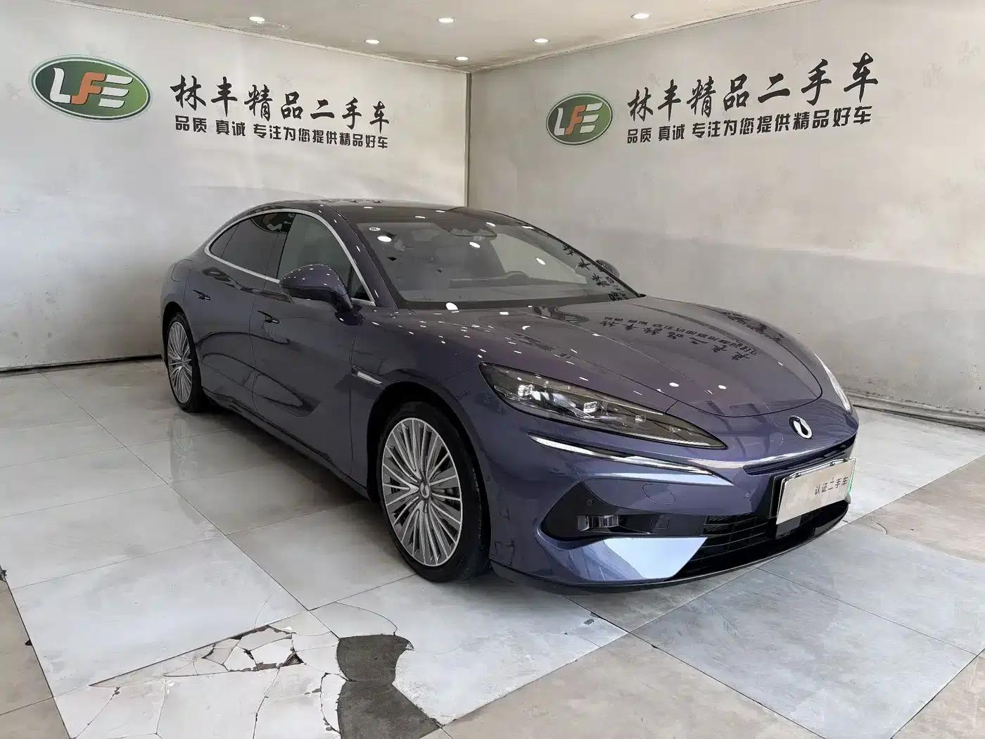 Denza Z9 2024 Model, 1100km Range, 4WD Ultra Edition — миниатюра 3