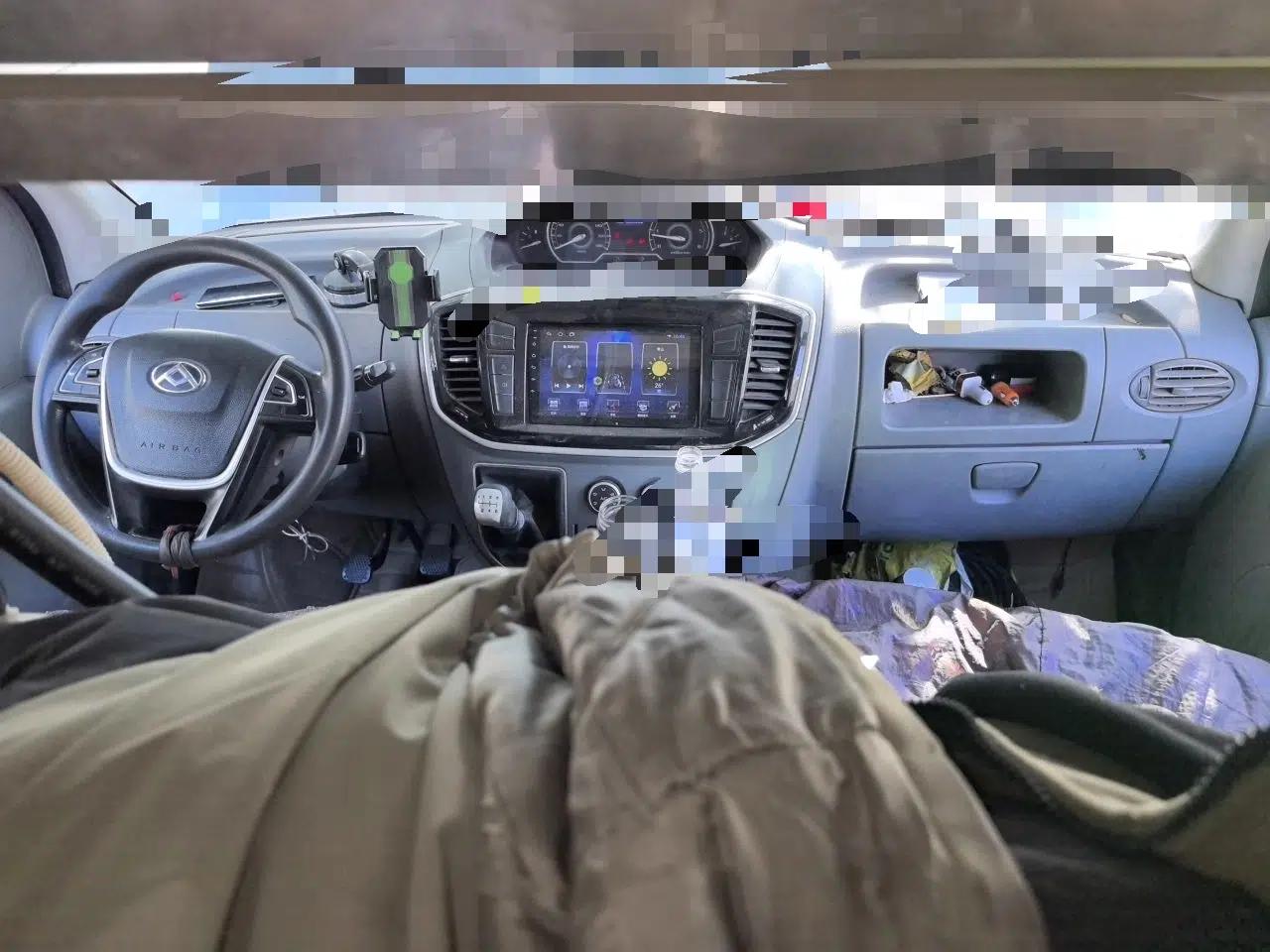 SAIC MAXUS Xingji X Datong V80, High Roof, Long Wheelbase, 2.5T Diesel Version — миниатюра 9