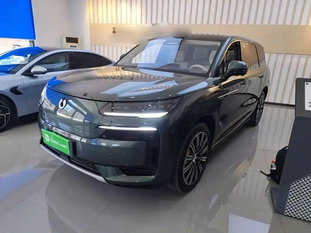 Denza N9 2025 Flagship Edition — миниатюра 1