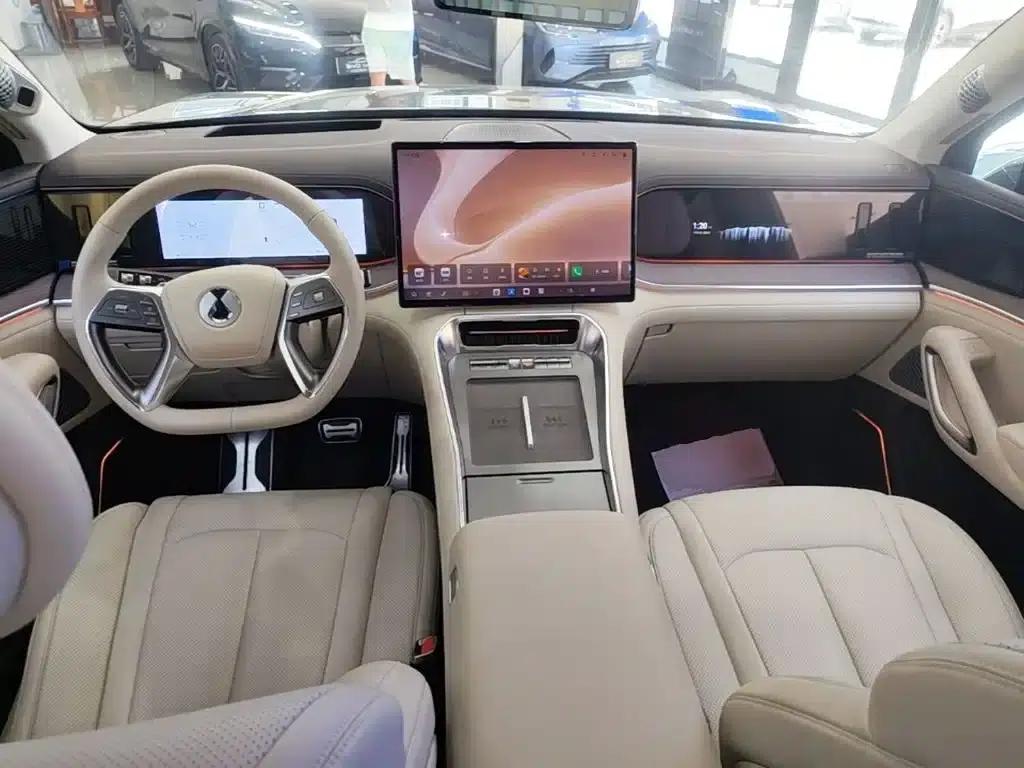 Denza N9 2025 Flagship Edition — миниатюра 10