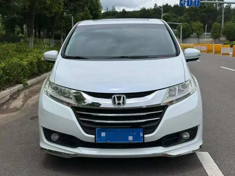 2015 Odyssey 2.4L Premium Edition — миниатюра 2