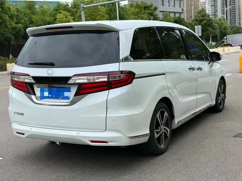 2015 Odyssey 2.4L Premium Edition — миниатюра 5