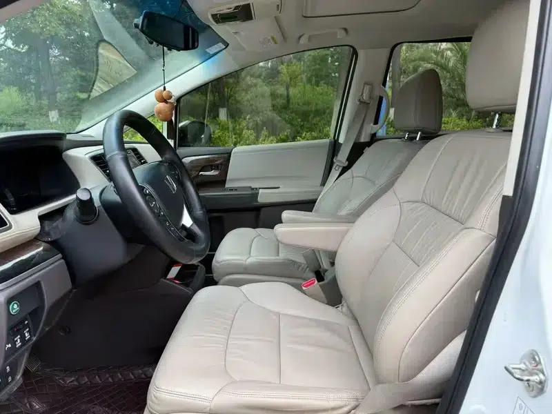 2015 Odyssey 2.4L Premium Edition — миниатюра 8