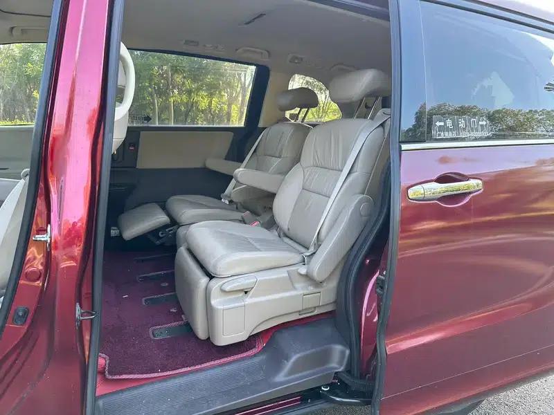 2015 Odyssey 2.4L Luxury Edition — миниатюра 9
