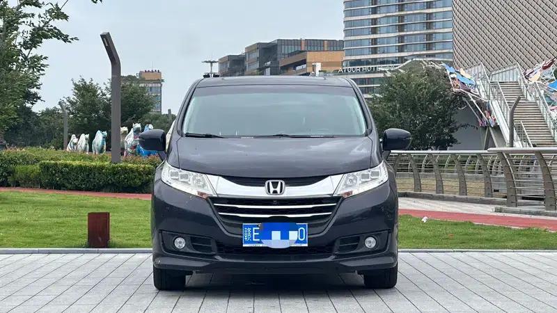 2015 Odyssey 2.4L Premium Edition — миниатюра 2