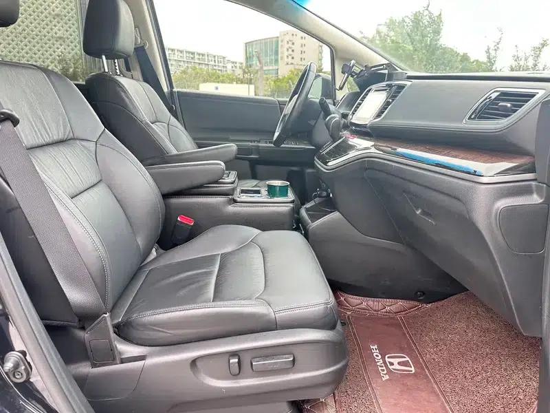 2015 Odyssey 2.4L Premium Edition — миниатюра 20