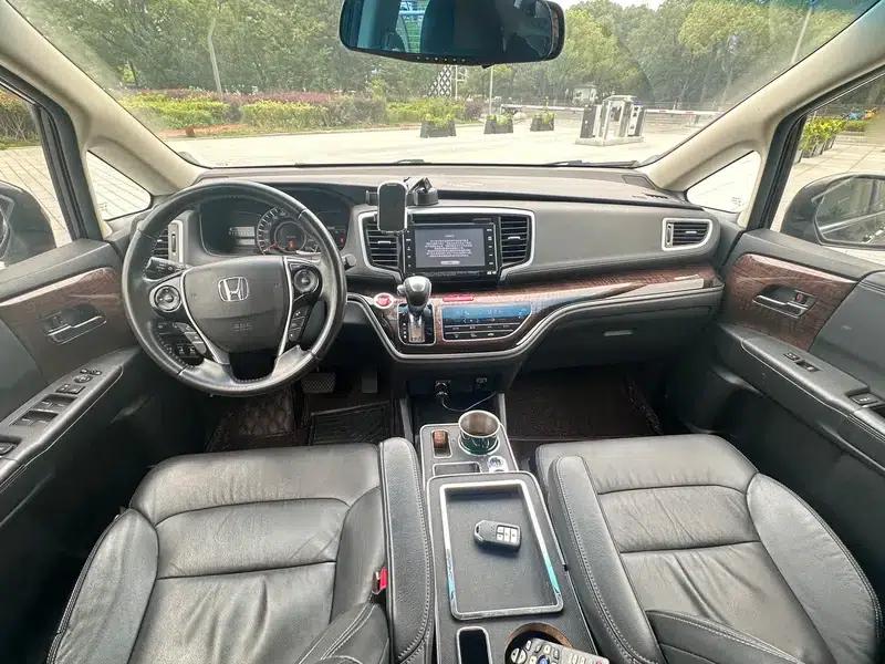 2015 Odyssey 2.4L Premium Edition — миниатюра 8