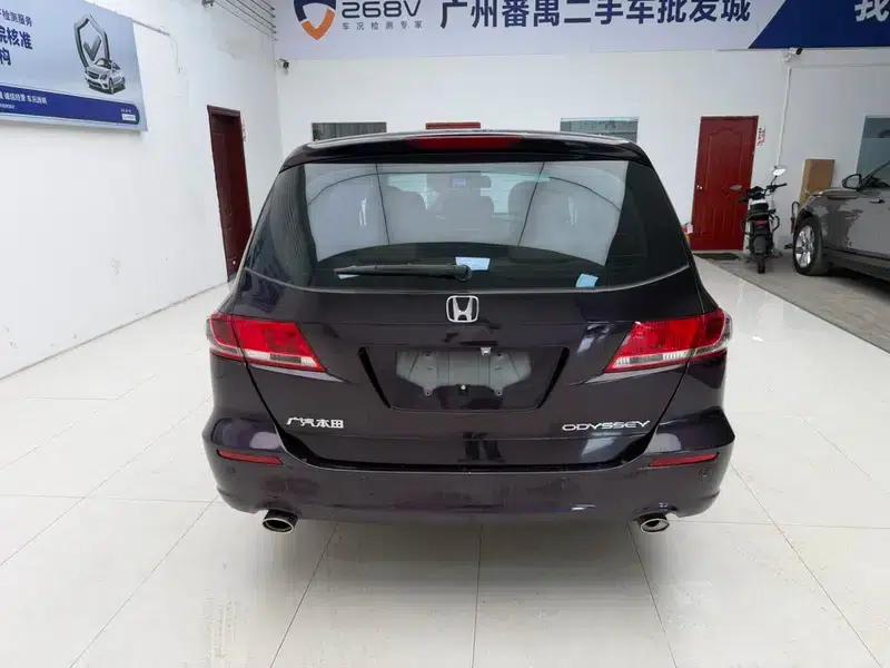 2009 Odyssey 2.4L Luxury Edition — миниатюра 5