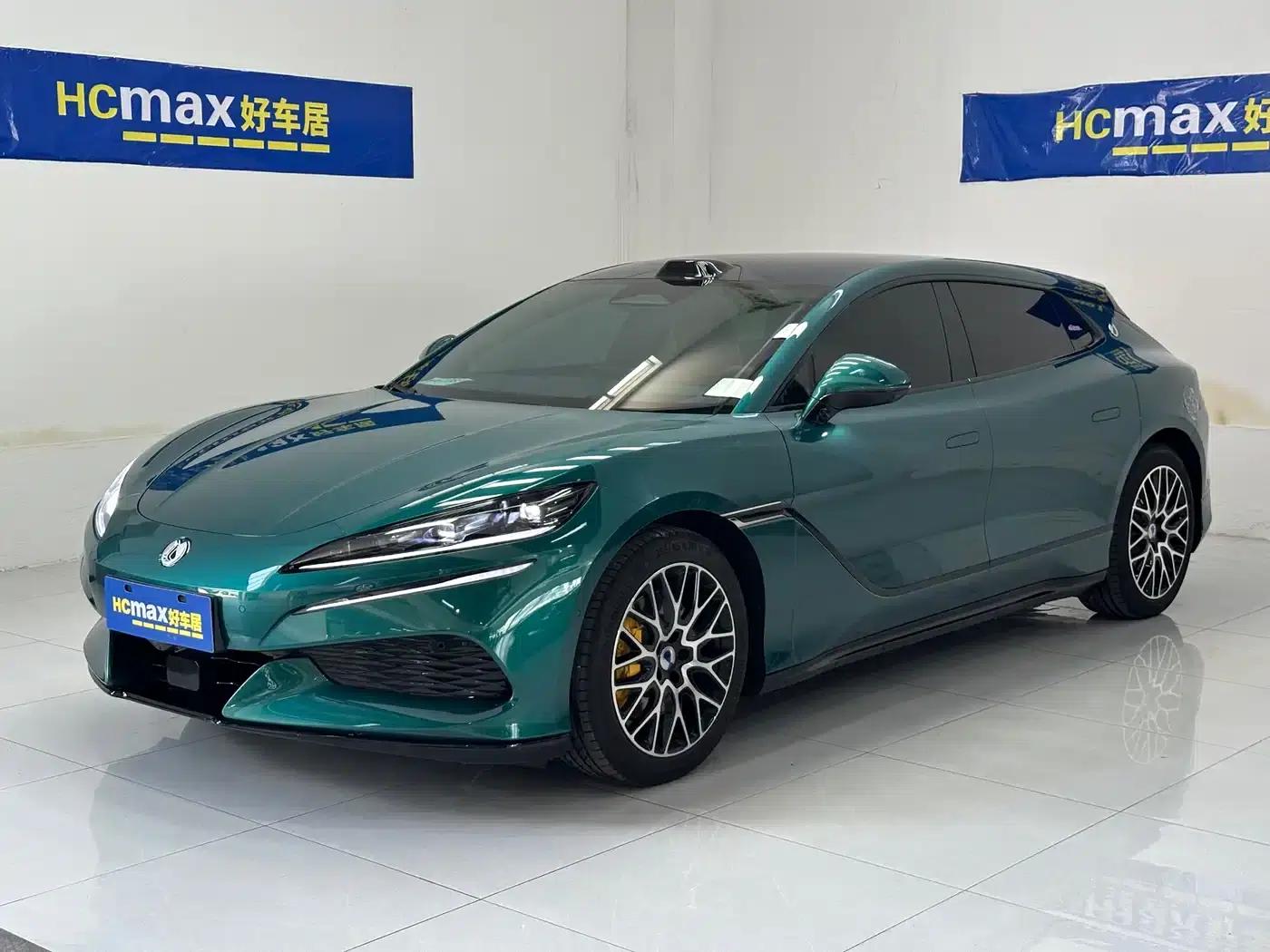 Denza Z9GT 2026 Flash Charge Premium Edition — миниатюра 1