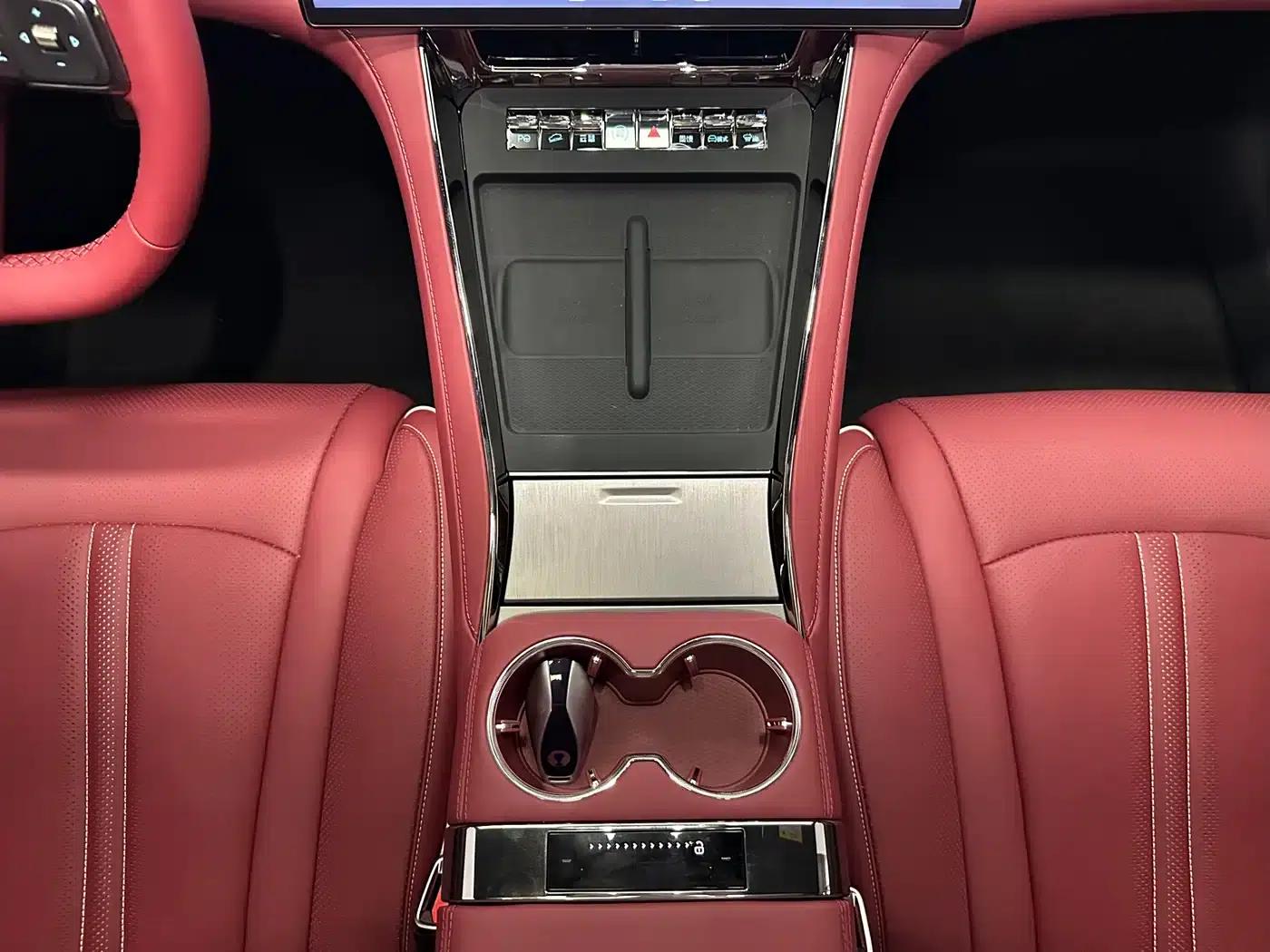Denza Z9GT 2026 Flash Charge Premium Edition — миниатюра 14