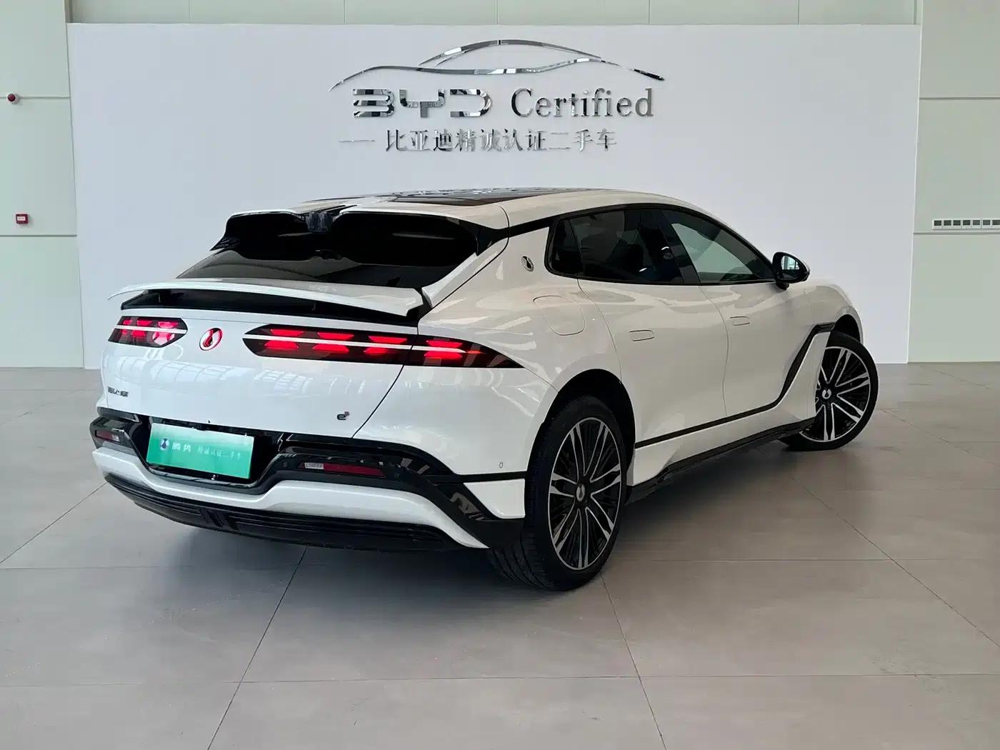 Denza Z9 GT 2024 1100 AWD Ultra Edition — миниатюра 17
