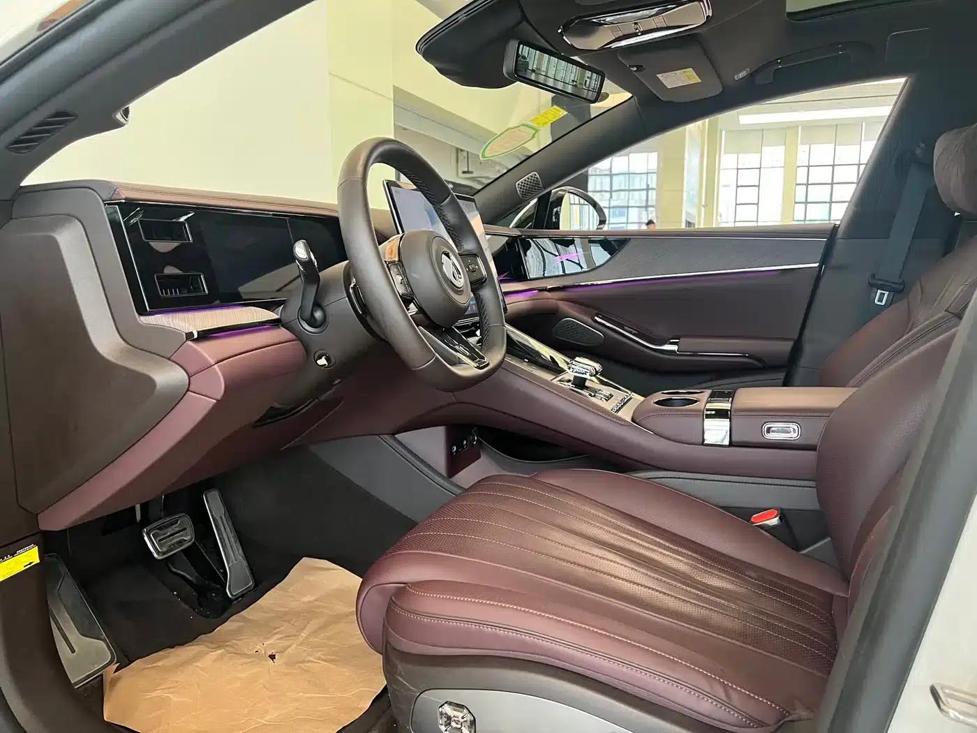 Denza Z9 GT 2024 1100 AWD Ultra Edition — миниатюра 6