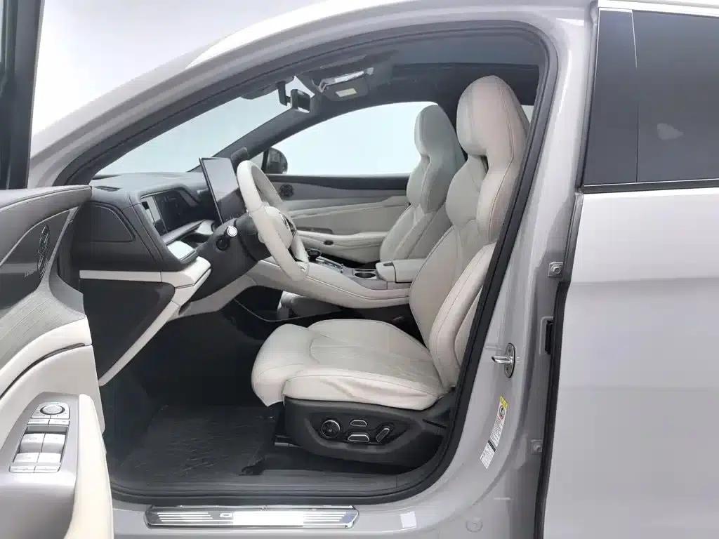 Denza N7 2023 Long Range Performance Edition — миниатюра 10