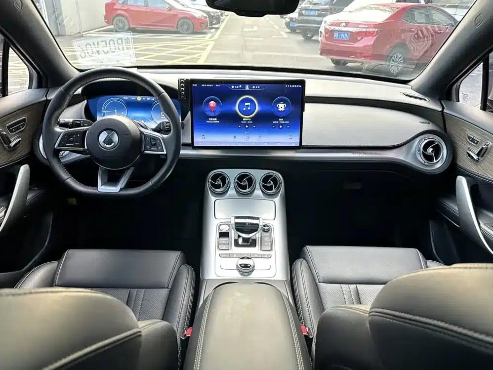 Denza X 2020 PHEV Classic Edition — миниатюра 4