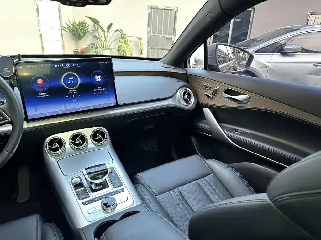 Denza X 2020 PHEV Classic Edition — миниатюра 5