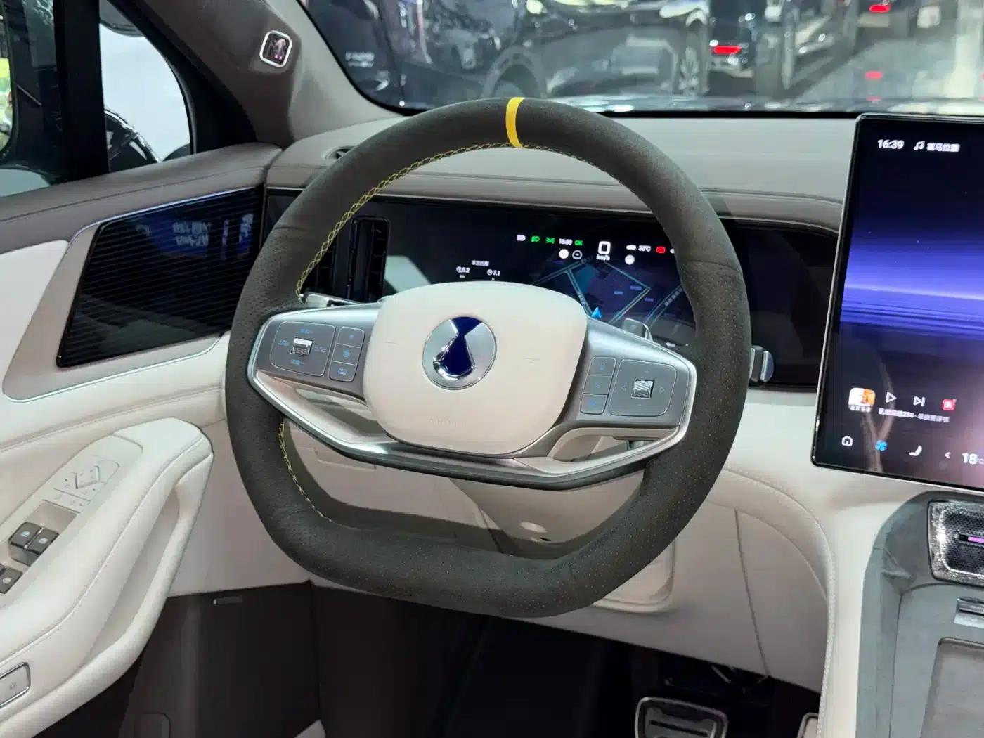 Denza N8L 2025 Premium Edition — миниатюра 14