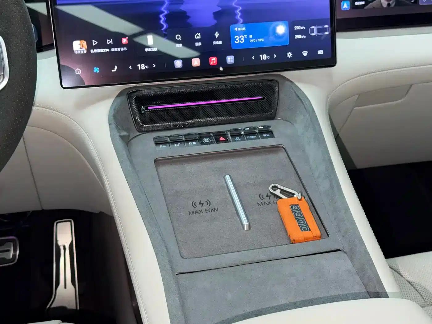 Denza N8L 2025 Premium Edition — миниатюра 15