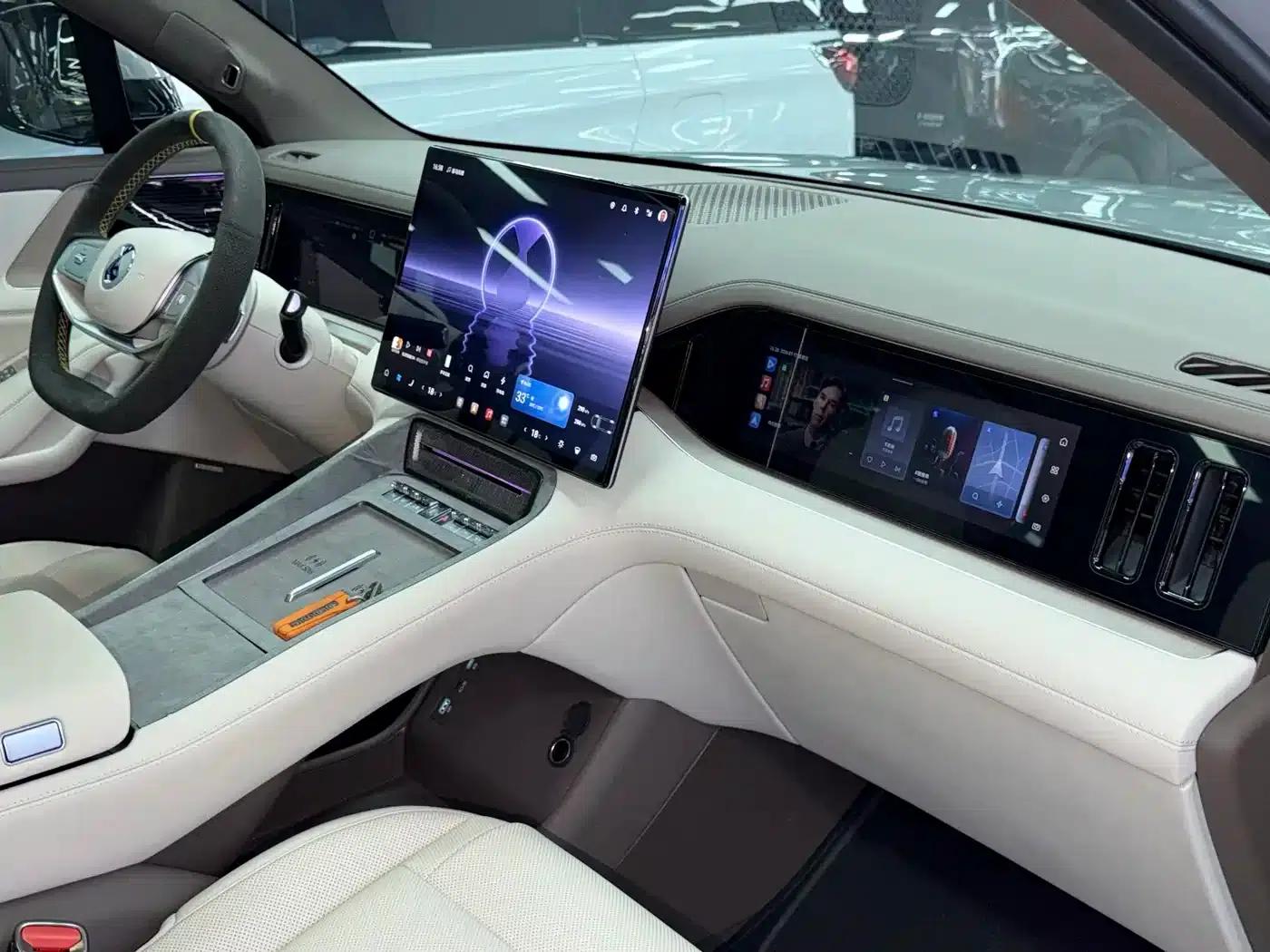 Denza N8L 2025 Premium Edition — миниатюра 22
