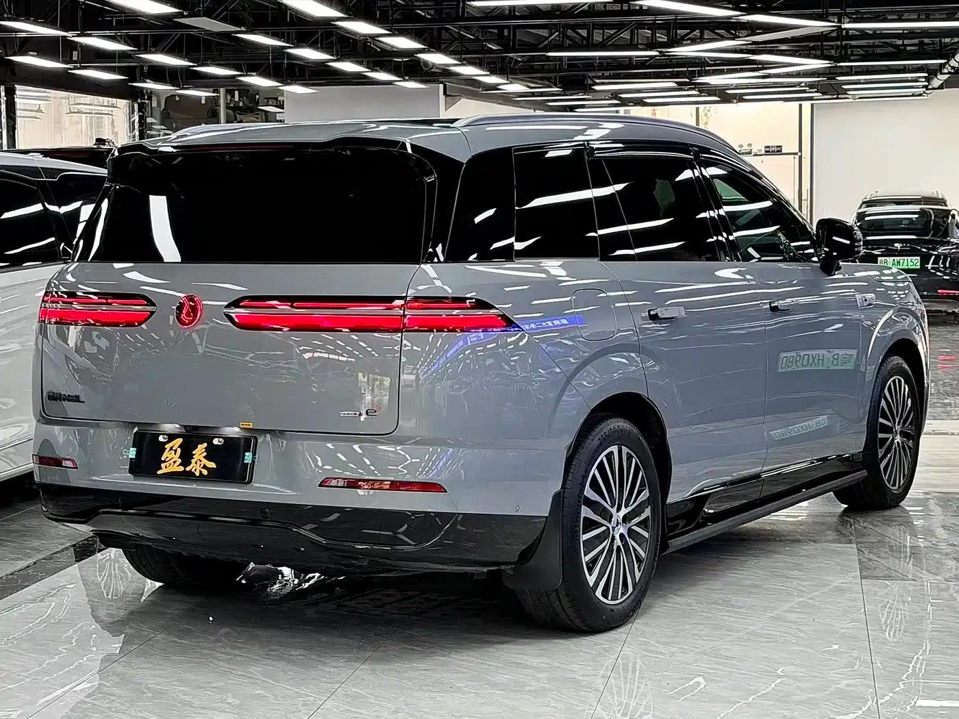 Denza N8L 2025 Premium Edition — миниатюра 7