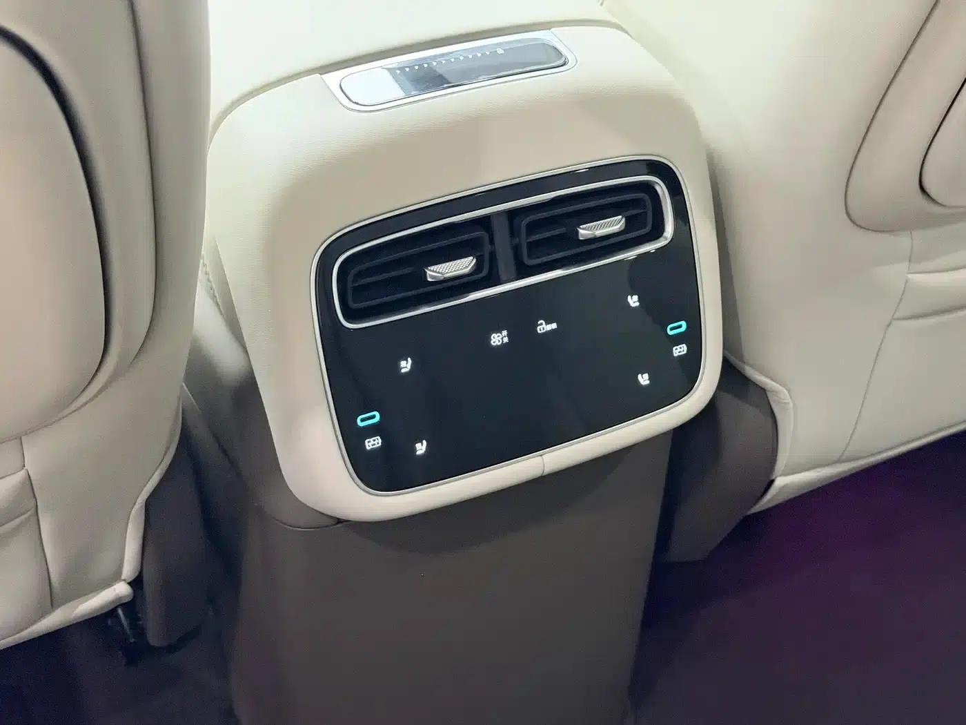 Denza N8L 2025 Flagship Edition — миниатюра 11