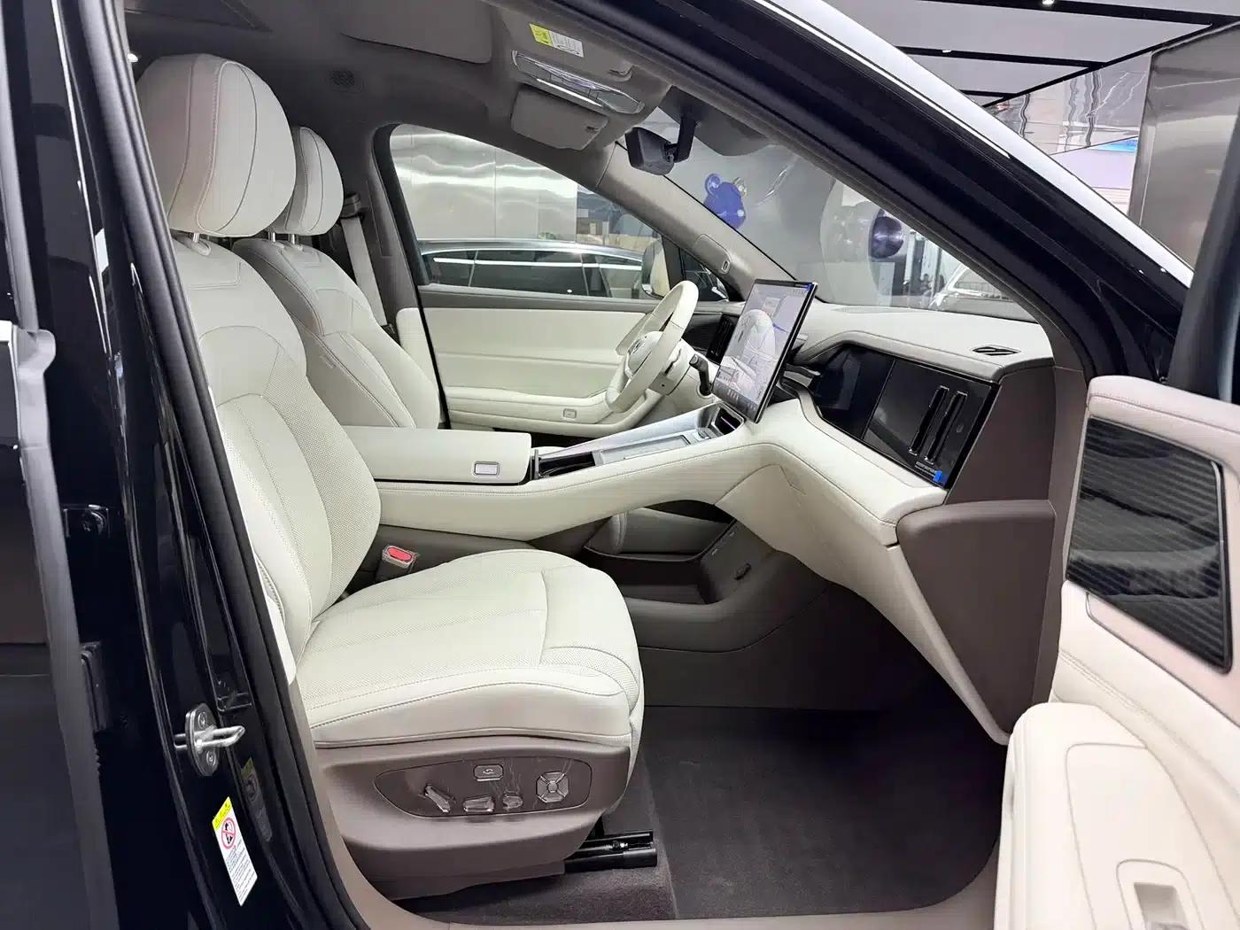 Denza N8L 2025 Flagship Edition — миниатюра 8