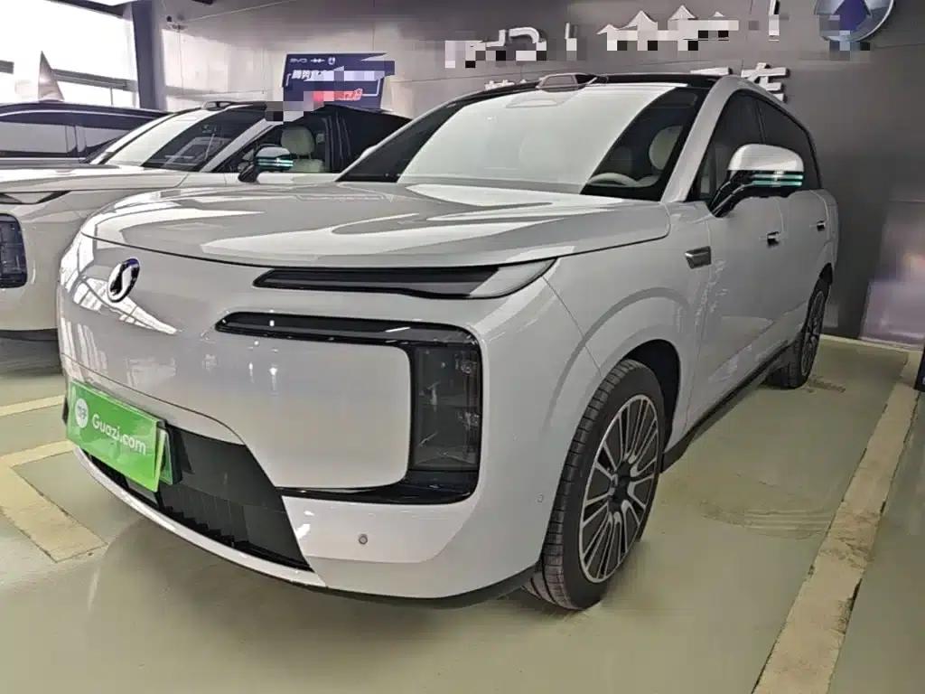 Denza N8L 2025 Flagship Edition — миниатюра 1