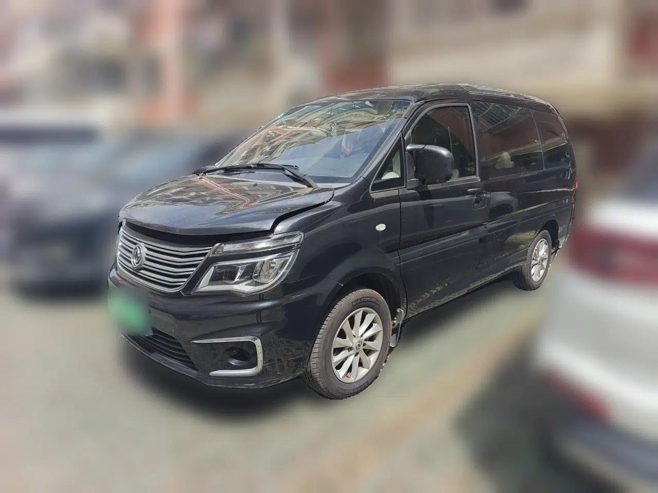 FORTHING Lingzhi 2018 M5 1.6L 7-Seater Luxury Model — миниатюра 1