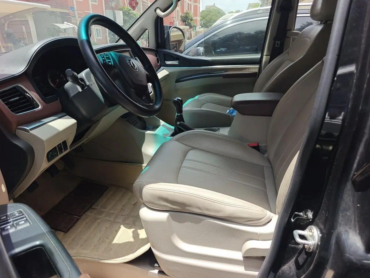 FORTHING Lingzhi 2018 M5 1.6L 7-Seater Luxury Model — миниатюра 15