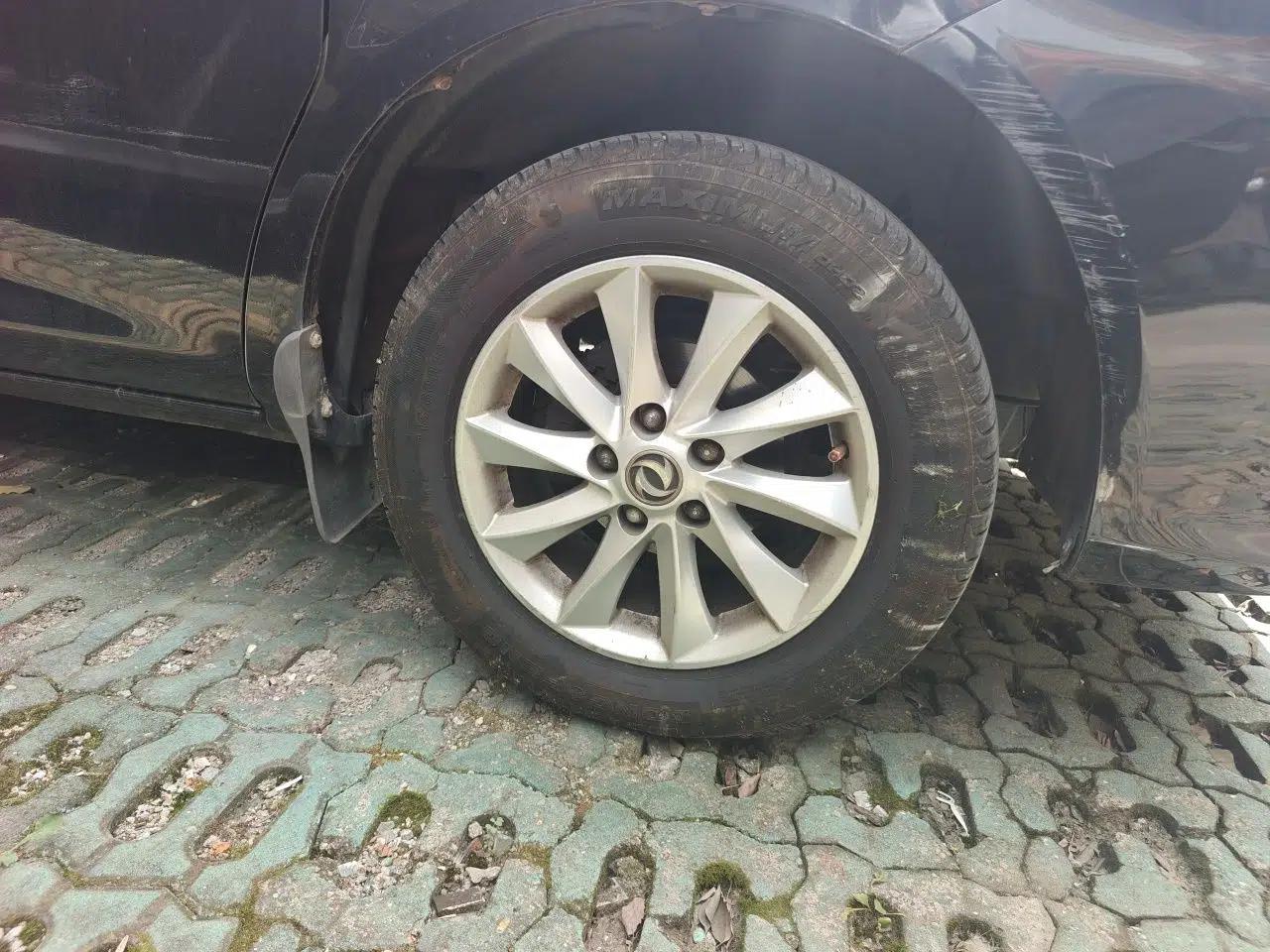 FORTHING Lingzhi 2018 M5 1.6L 7-Seater Luxury Model — миниатюра 8