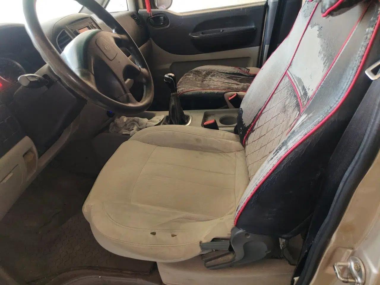 FORTHING Lingzhi 2016 V3 1.5L 7-Seater Comfort Model China V Standard — миниатюра 15