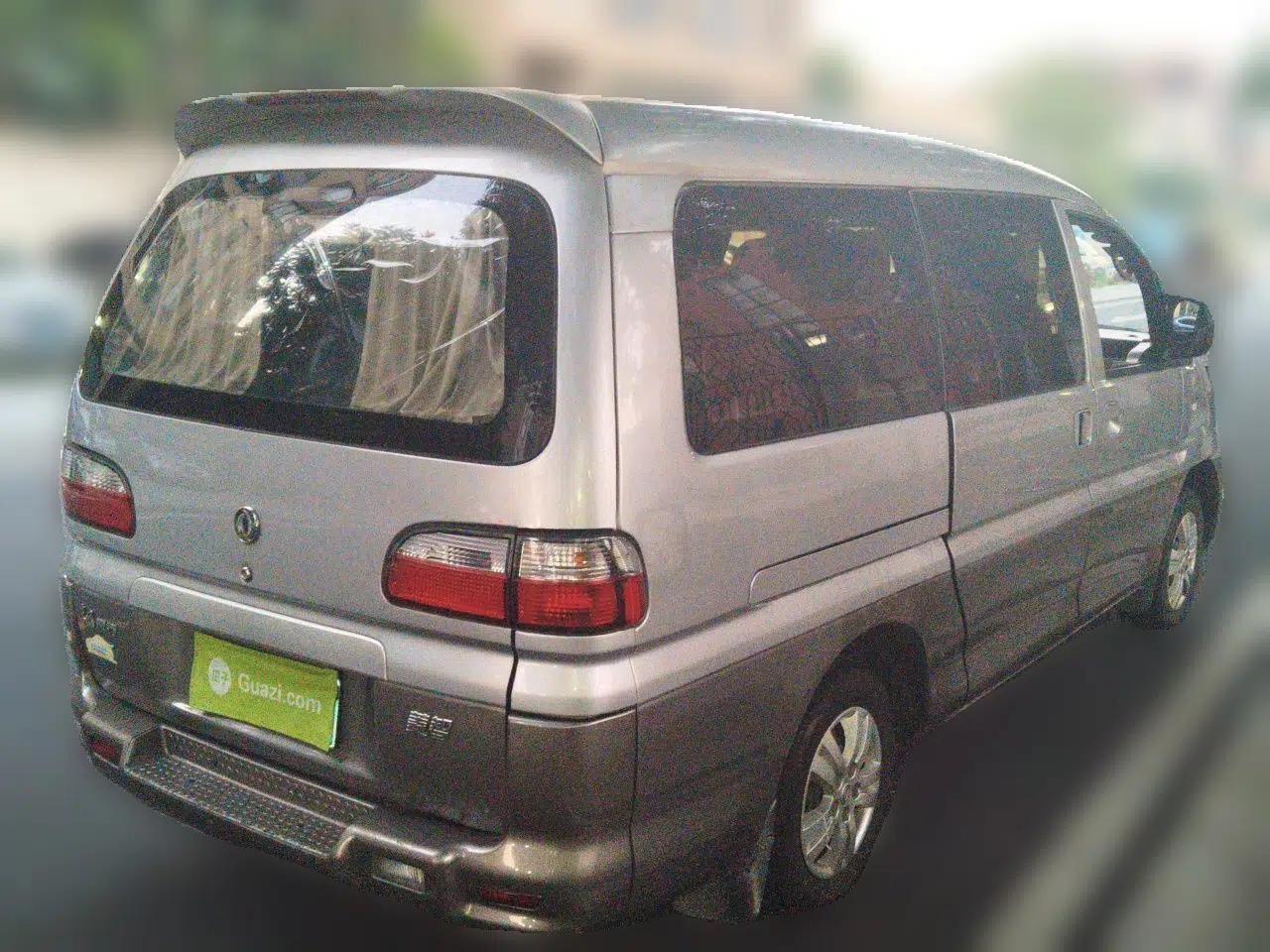 FORTHING Lingzhi 2015 V3 1.6L 7-Seater Comfort Model — миниатюра 6