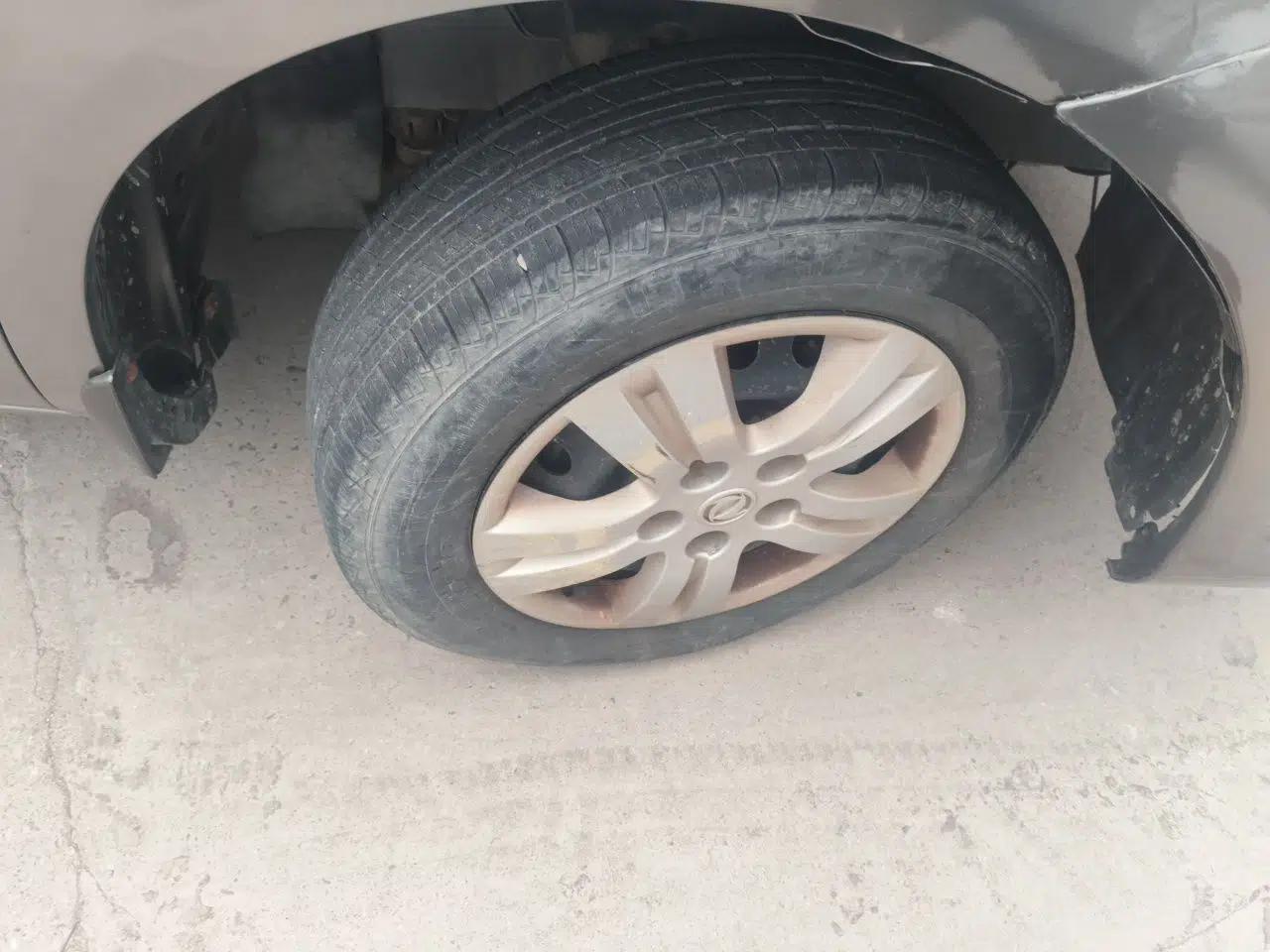 FORTHING Lingzhi 2018 M3 1.5L 5-Seat Base Model — миниатюра 8