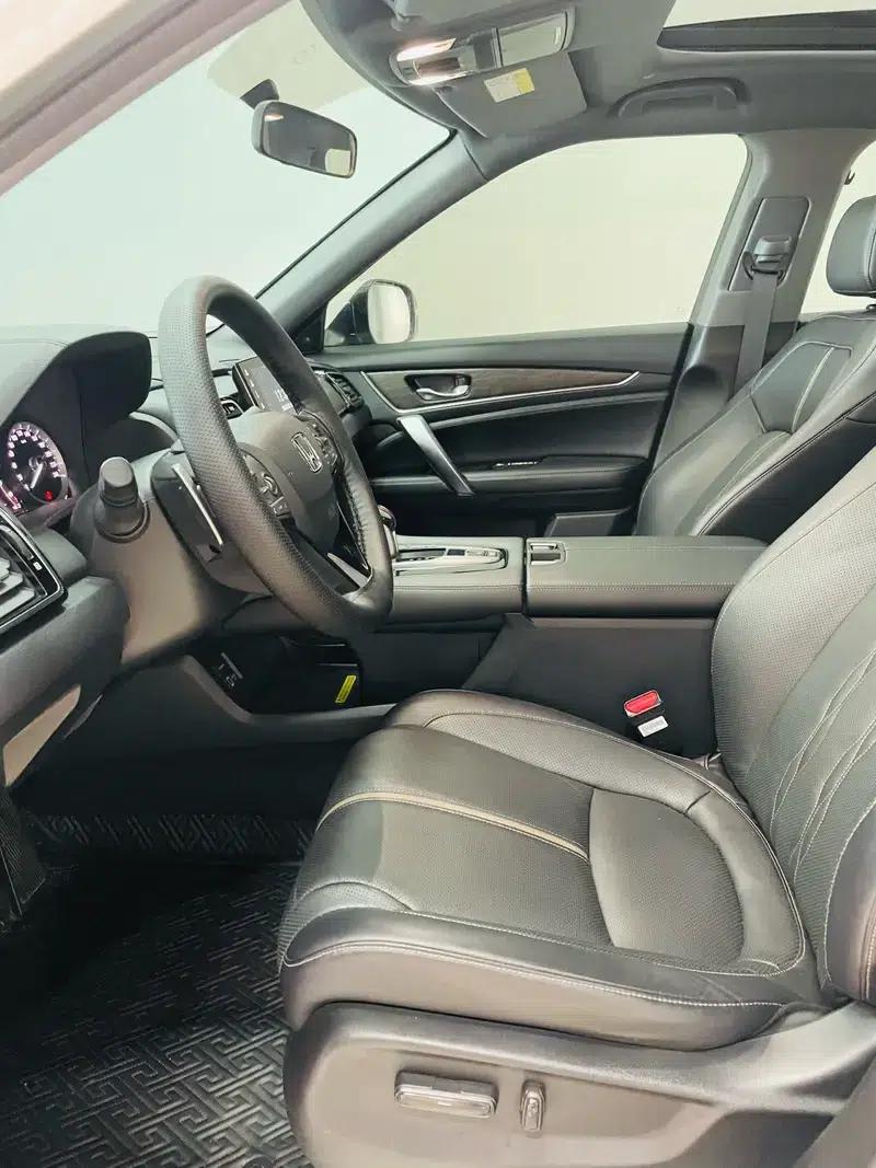 Honda UR-V 2020 240TURBO 2WD Elite Edition — миниатюра 13